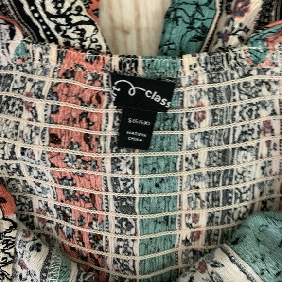 Art Class Floral Romper Size 6/6X - Picture 2 of 3